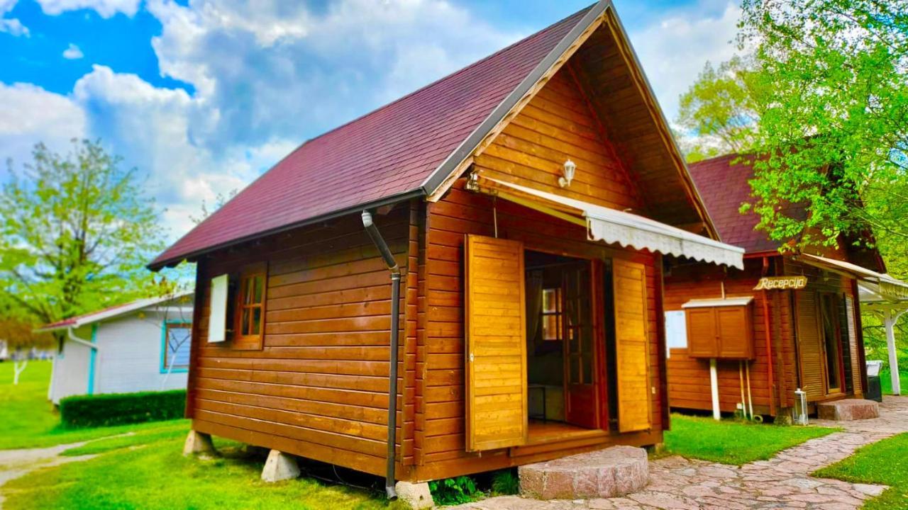 Una Kamp Ξενοδοχείο Bosanska Krupa Εξωτερικό φωτογραφία