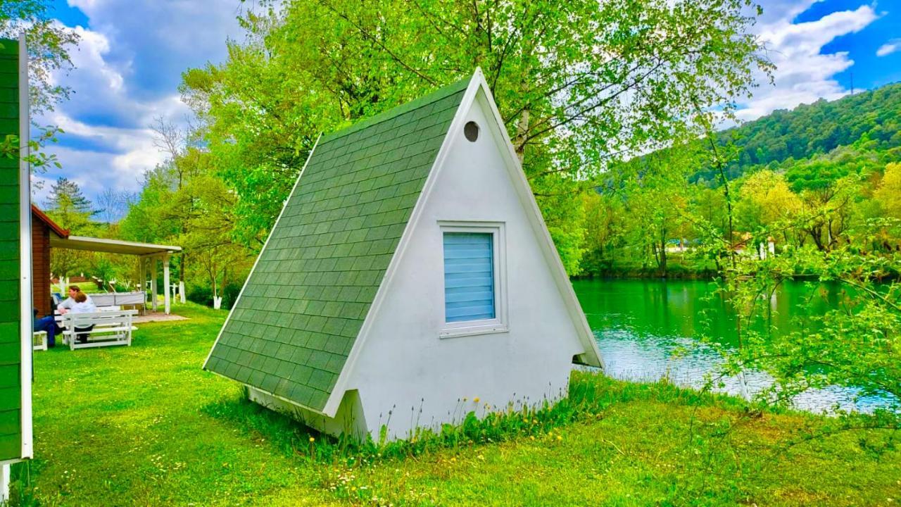Una Kamp Ξενοδοχείο Bosanska Krupa Εξωτερικό φωτογραφία